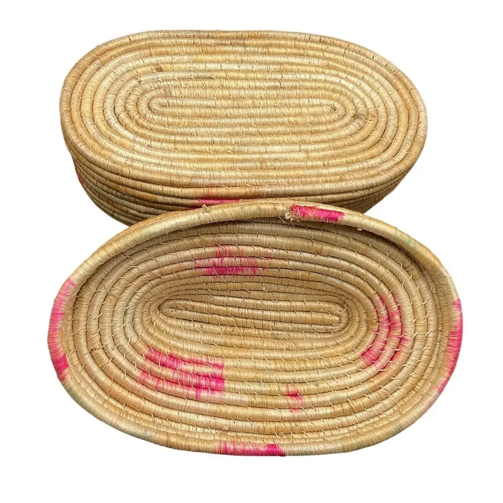 Handwoven Native American Seagrass Lidded Basket With Handle 11